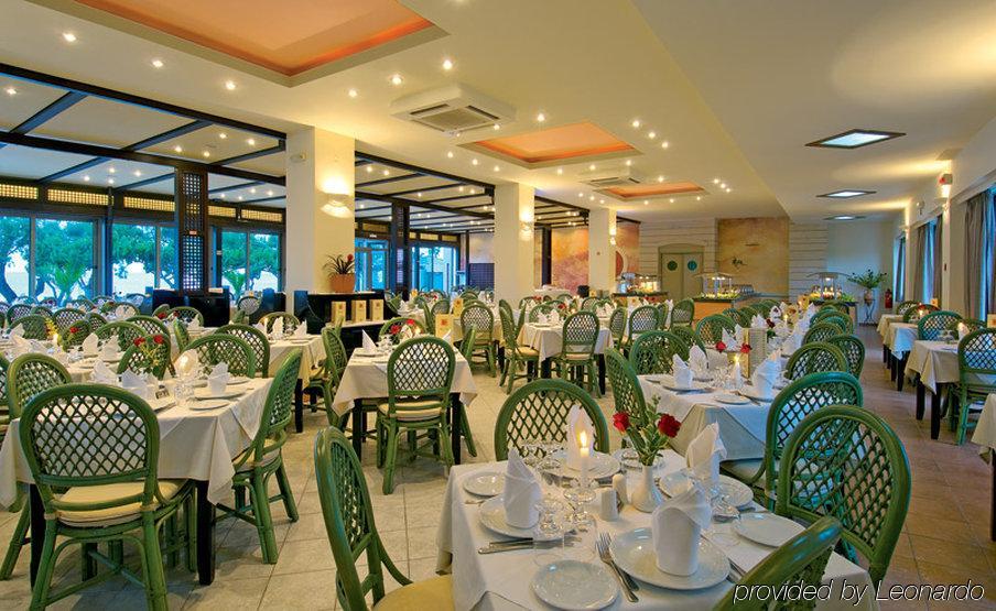 Agia Marina Margarita Beach Hotel מראה חיצוני תמונה