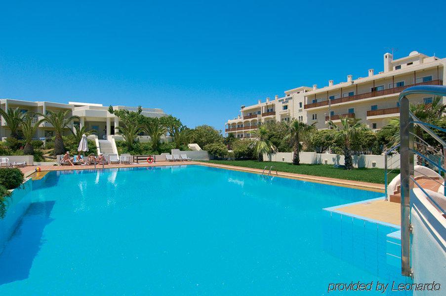 Agia Marina Margarita Beach Hotel מראה חיצוני תמונה